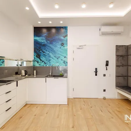 3l Kosciuszki 16 Premium No Balcony * 科沃布热格